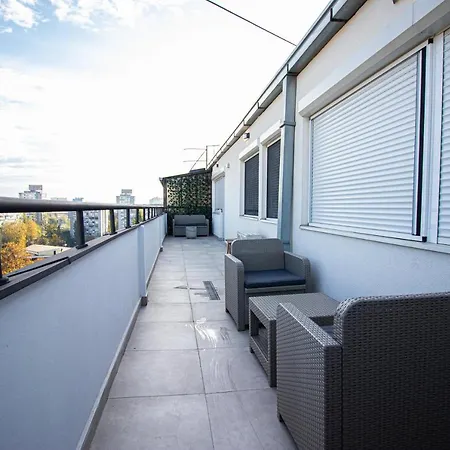 Sunny Nest Apartment Belgrade Exterior photo
