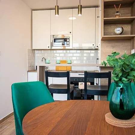 Sunny Nest Apartment Belgrade Exterior photo